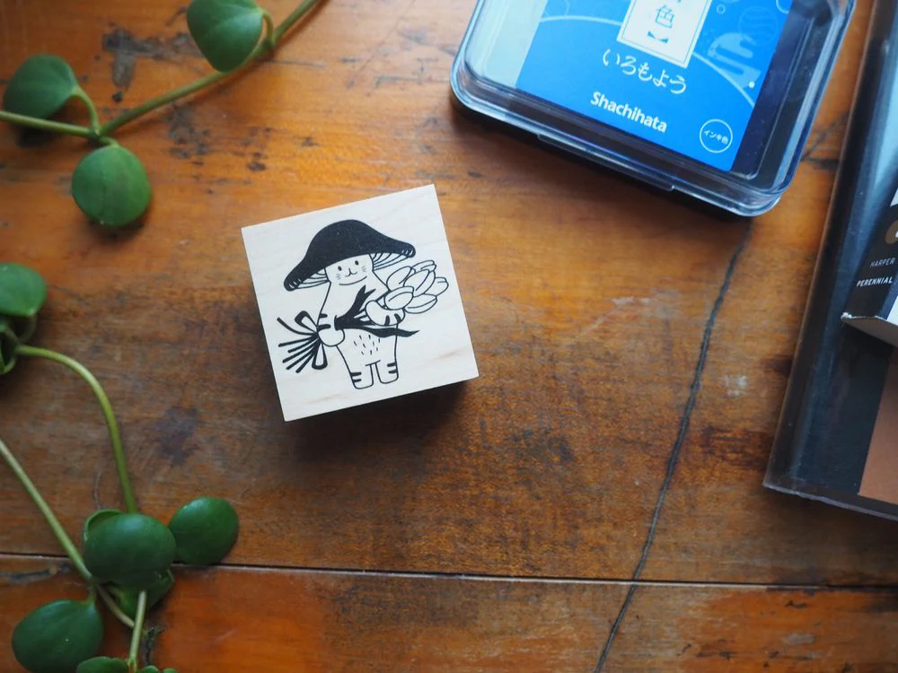 4legs - Mushroom Cat Stamp - Bouquet