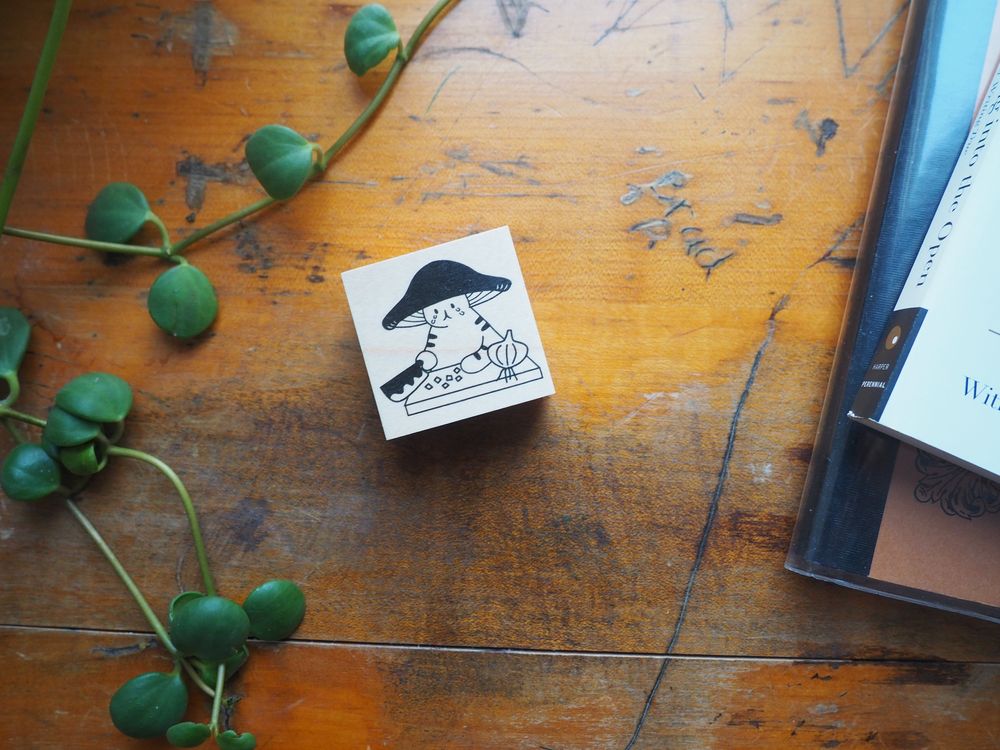 4legs - Mushroom Cat Stamp - Cooking