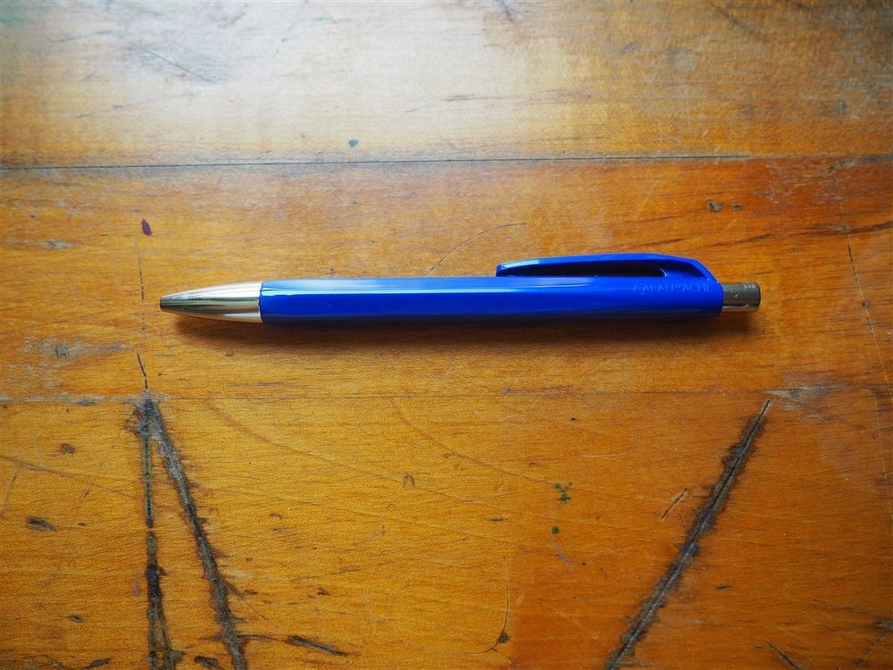 Caran d'Ache - 888 Ballpoint - Infinite Blue