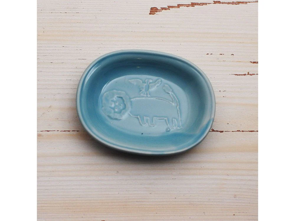 Classiky x Toraneko Bonbon - Oval Bean Plate - Lion Blue