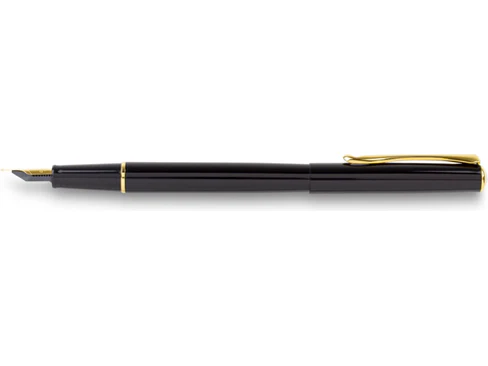 Diplomat Fountain Pen - Traveller - Black Lacquer GT