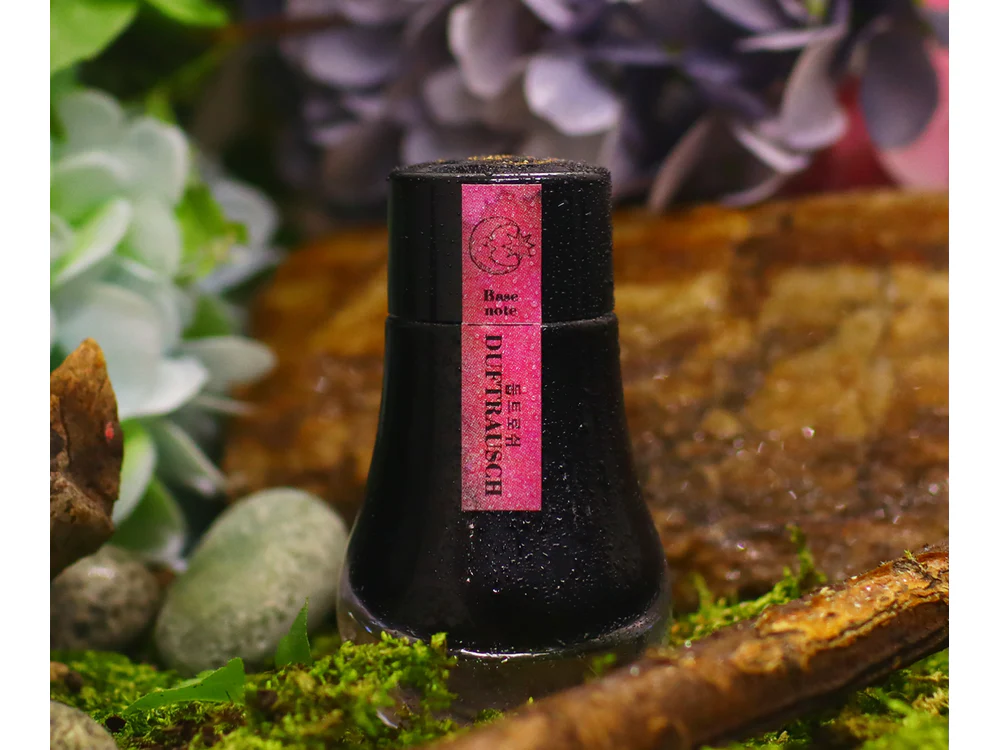 Dominant Industry Fountain Pen Ink (25mL) - Scented 055 - Duftrausch