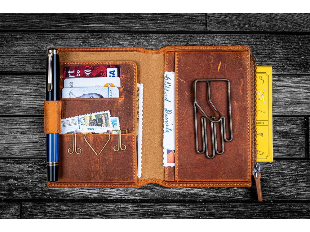 Galen Leather - Leather Wallet - Passport Size - Crazy Horse Brown - Image 2