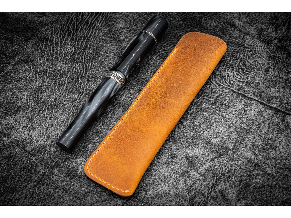 Galen Leather - Single Fountain Pen Sleeve - Crazy Horse Brown