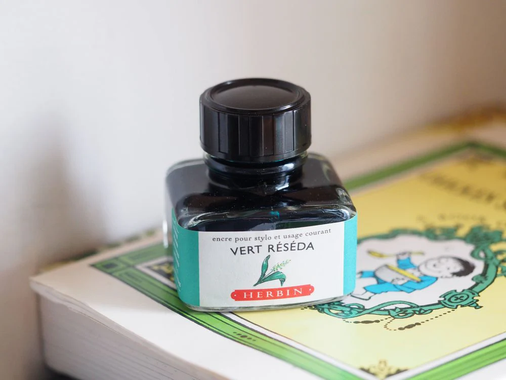 J. Herbin Fountain Pen Ink (30mL) - Vert Réséda