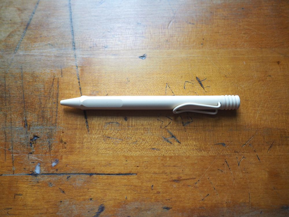 Lamy Safari Ballpoint Pen - 2022 Special Edition - Cream