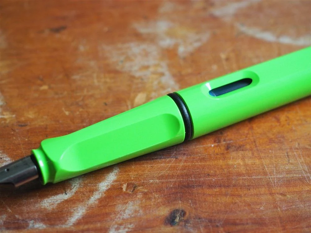 Lamy Safari Fountain Pen - Apple Green - Image 5
