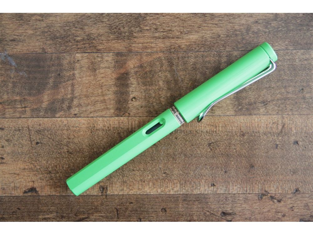 Lamy Safari Fountain Pen - Apple Green - Image 7
