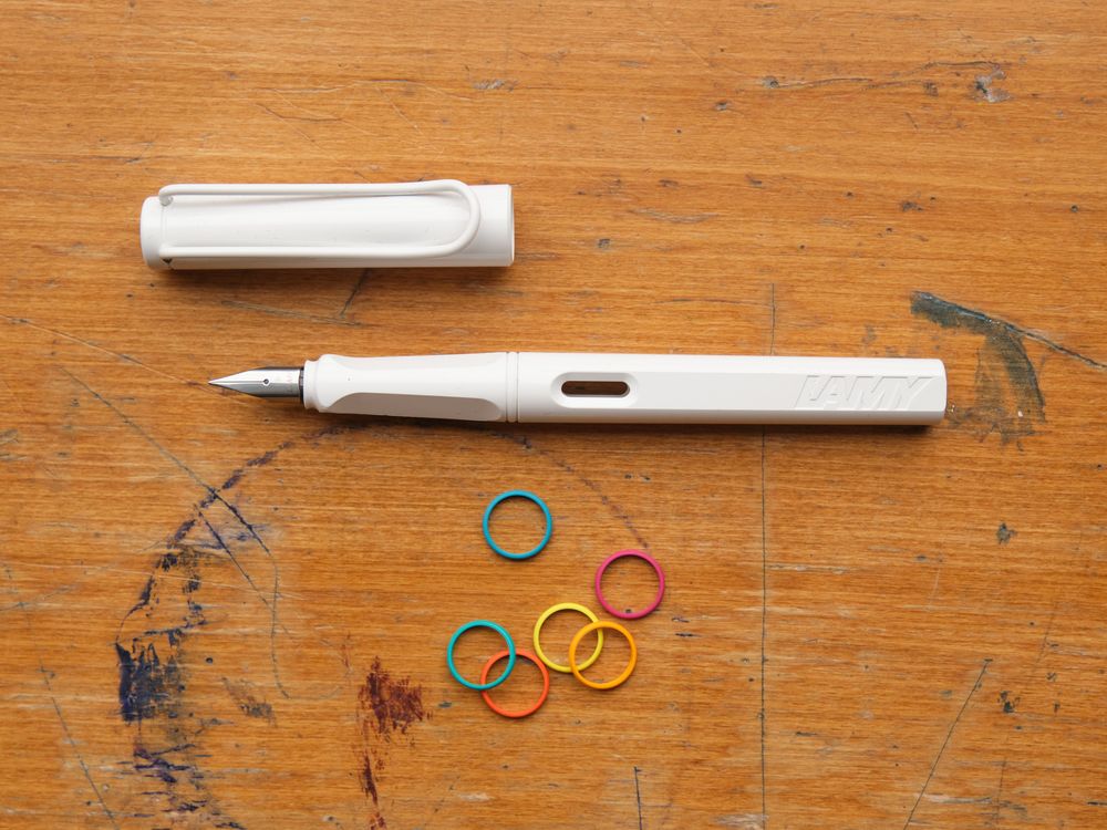 Lamy Safari Multicolor Ring Fountain Pen Set - White - Image 4