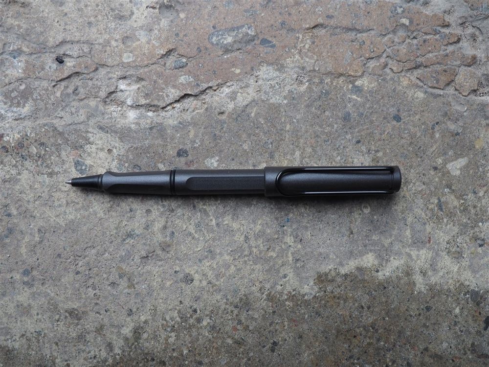 Lamy Safari Rollerball Pen - Charcoal - Image 3