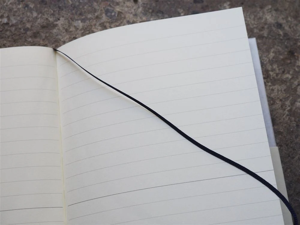 Midori MD Notebook Slim B6 - Lined - Image 4