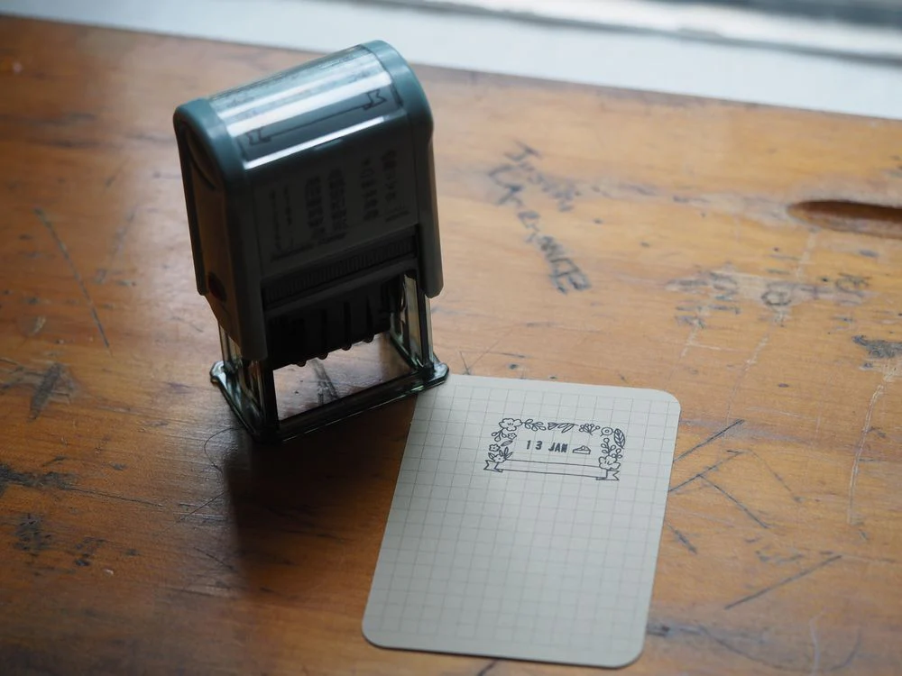 Midori Rotating Date Stamp - Flowers