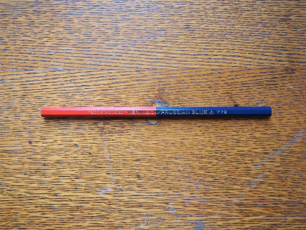 Uni Mitsubishi Hexgonal Coloured Pencil - Vermillion and Prussian Blue (No. 772)