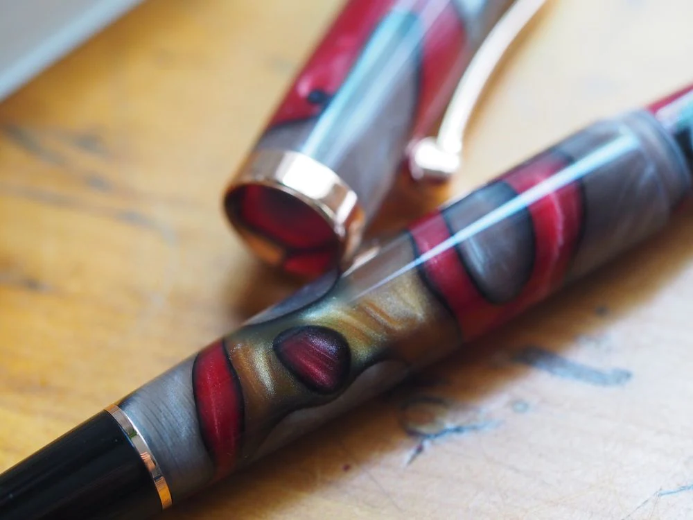 Opus 88 Harmony Fountain Pen - Red/Grey - Image 2