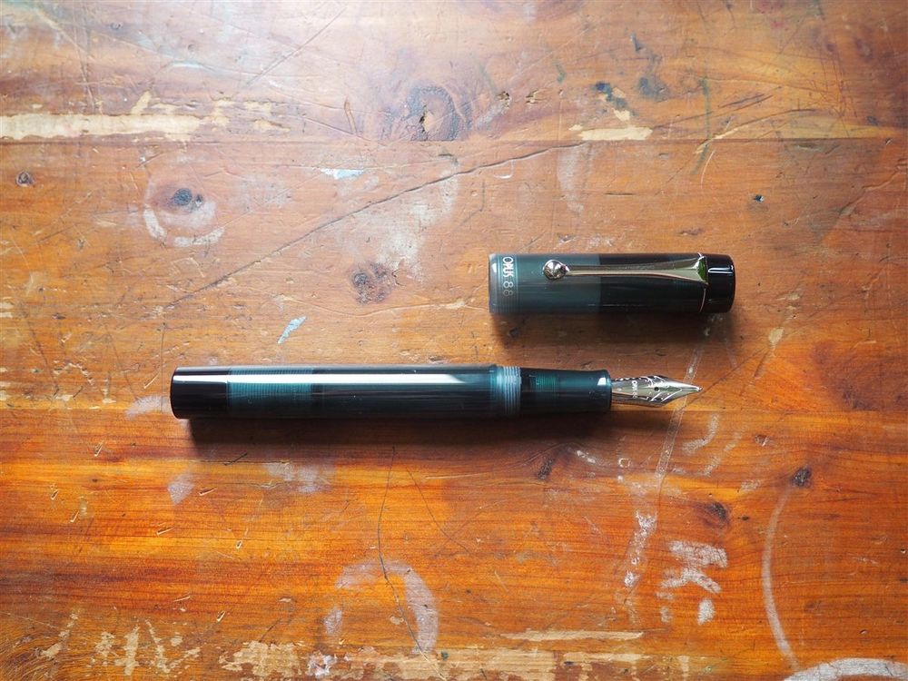 Opus 88 KOLORO Fountain Pen - Grey Demonstrator - Image 2