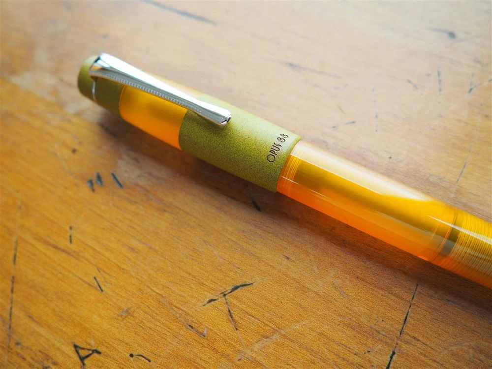 Opus 88 KOLORO Fountain Pen - Orange - Image 4
