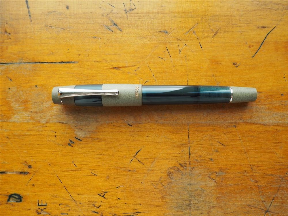 Opus 88 KOLORO Fountain Pen - Teal