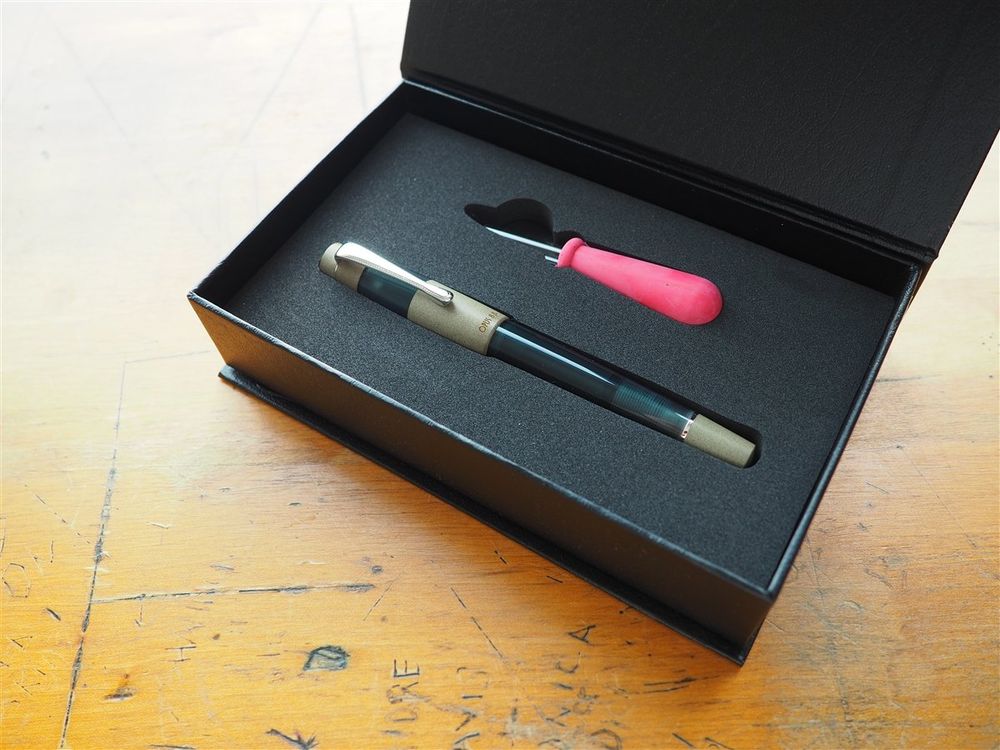 Opus 88 KOLORO Fountain Pen - Teal - Image 5