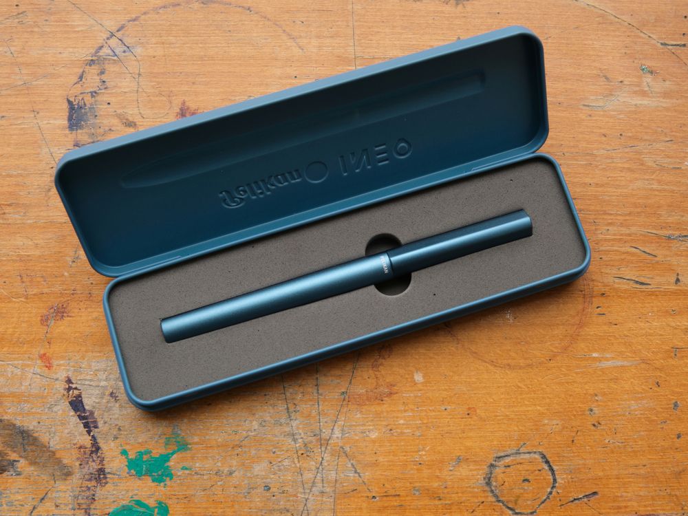 Pelikan Ineo Fountain Pen - Ocean Blue - Image 3