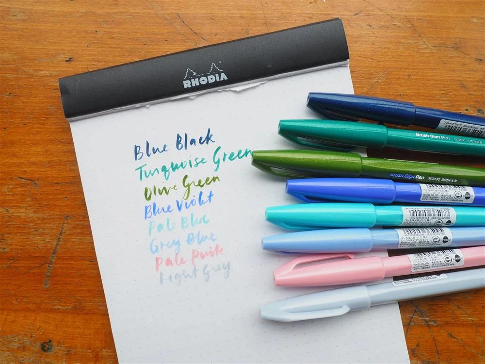 Pentel Brush Sign Pen - Light Grey - Image 3