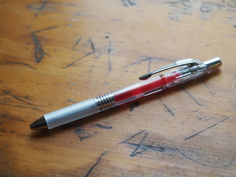 Pentel Energel infree Needle Point - 0.5mm - Red