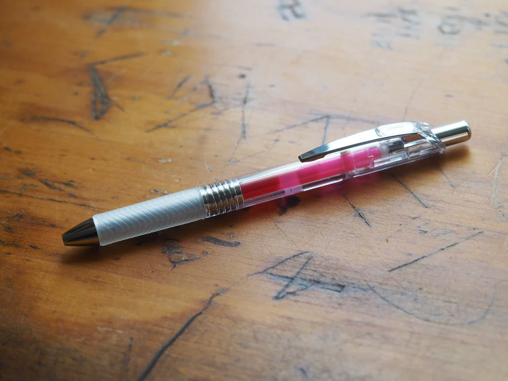 Pentel Energel infree Gel Pen - 0.7mm - Pink