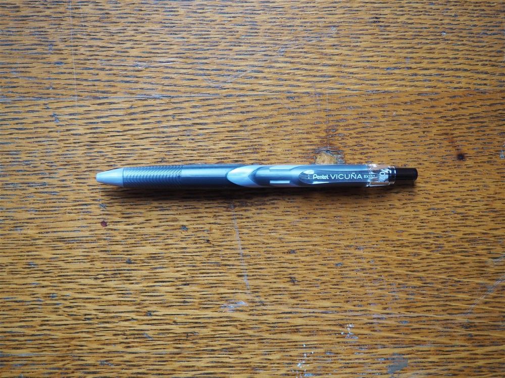 Pentel Vicuna - 0.7mm - Black