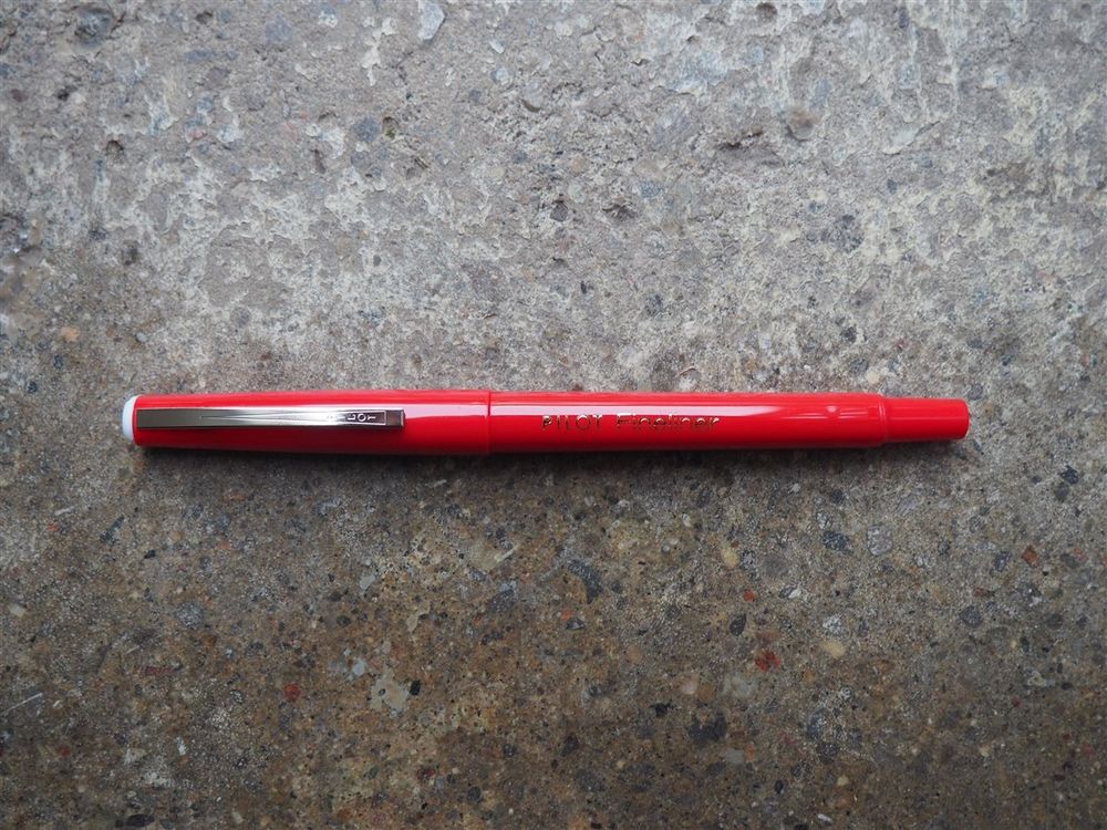 Pilot Fineliner - Red