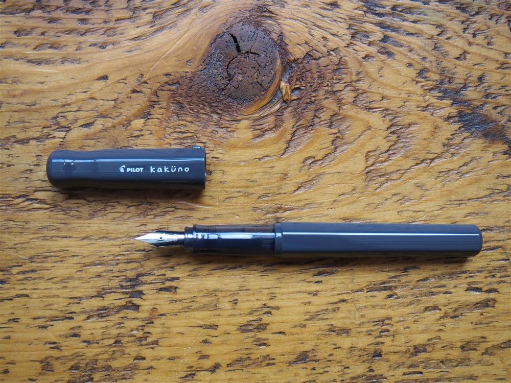 Pilot Fountain Pen - Kakuno - Black