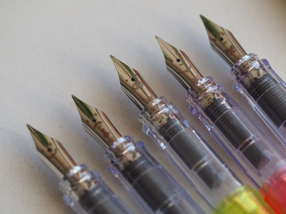 Pilot Fountain Pen - Kakuno Family Edition - Girl Pink - Image 4