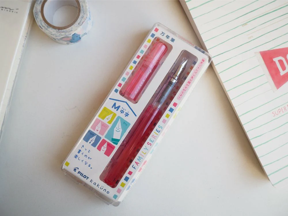 Pilot Fountain Pen - Kakuno Family Edition - Mama Coral - Image 2