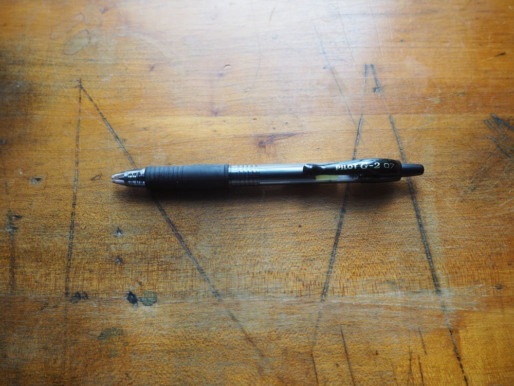 Pilot G-2 Gel Pen - 0.7mm - Black