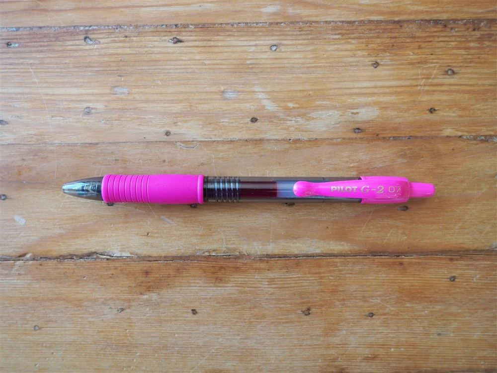 Pilot G-2 Gel Pen - 0.7mm - Pink