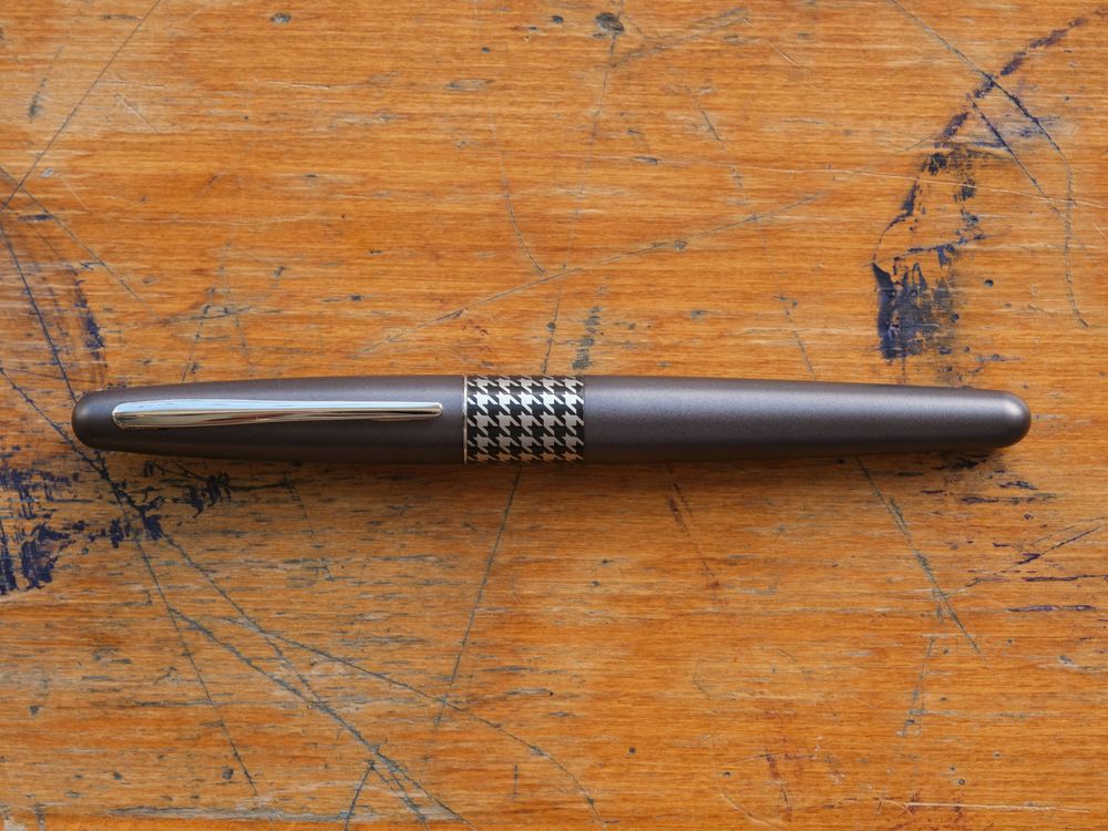 Pilot Metropolitan - Retro Pop - Grey