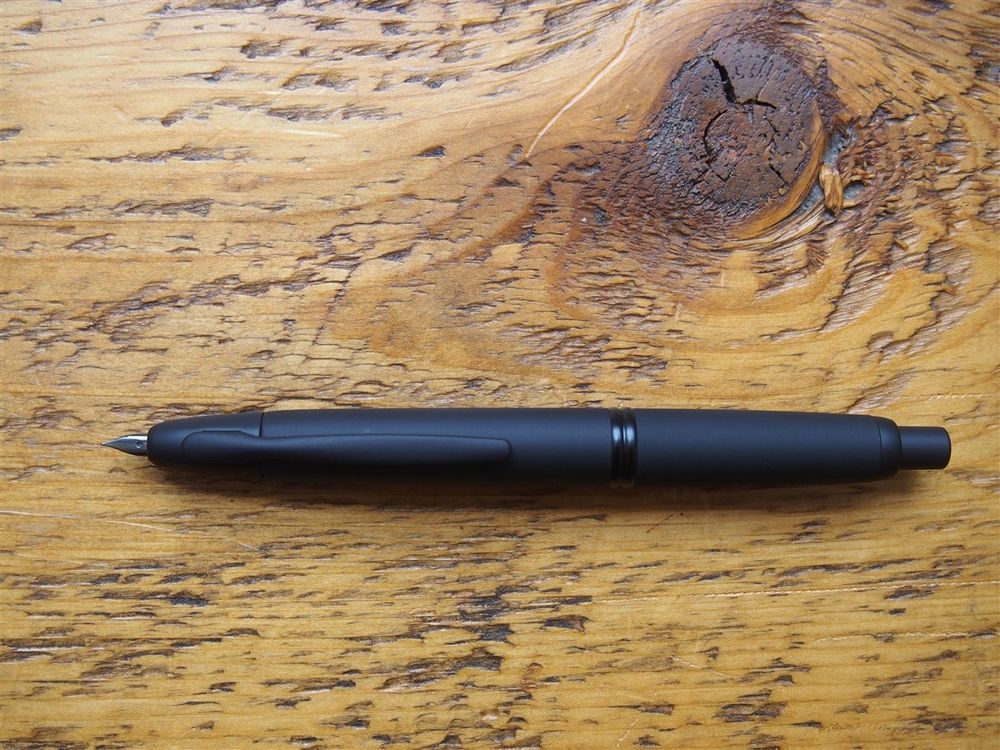 Pilot Vanishing Point Fountain Pen - Matte Black