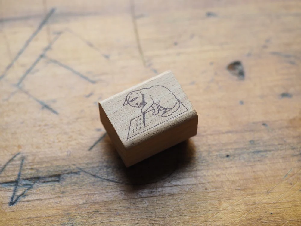 Pottering Cat - Small Seal - Write a Letter (SH-12)