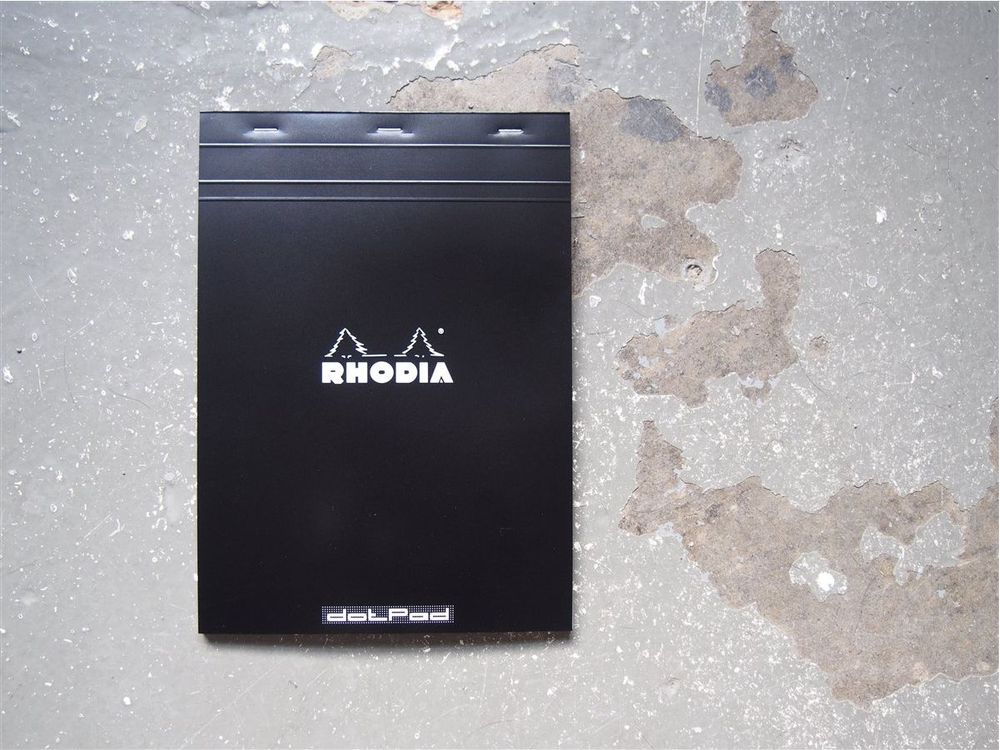 Rhodia - Pad No. 18 - A4 - Black (Dot)