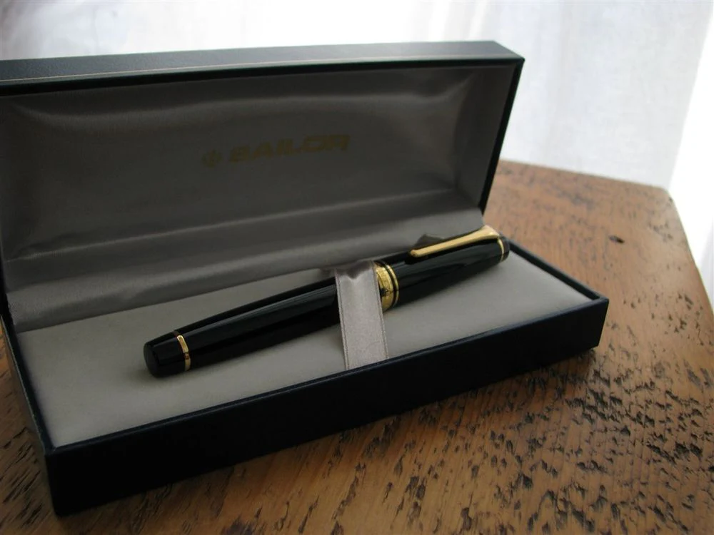 Sailor Professional Gear Fountain Pen - Black - Image 5