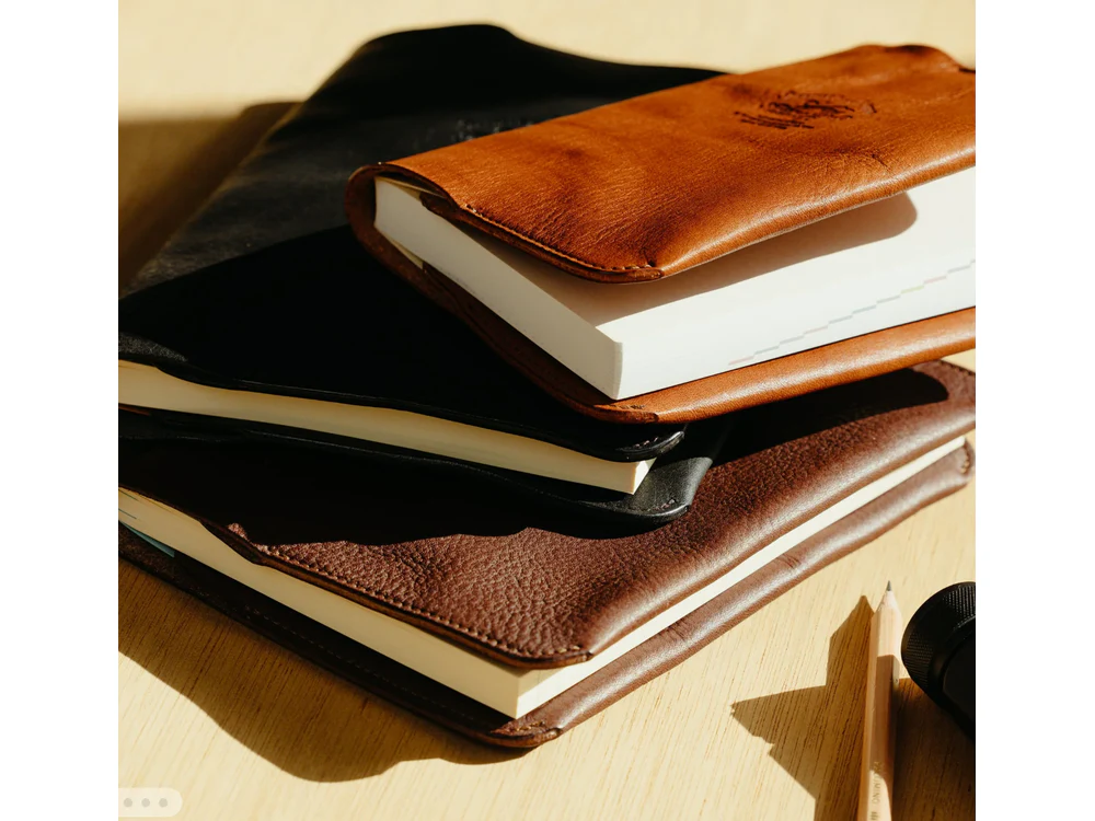 The Superior Labor - Notebook Leather Cover - 2025 Edition - Natural (A6) - Image 2