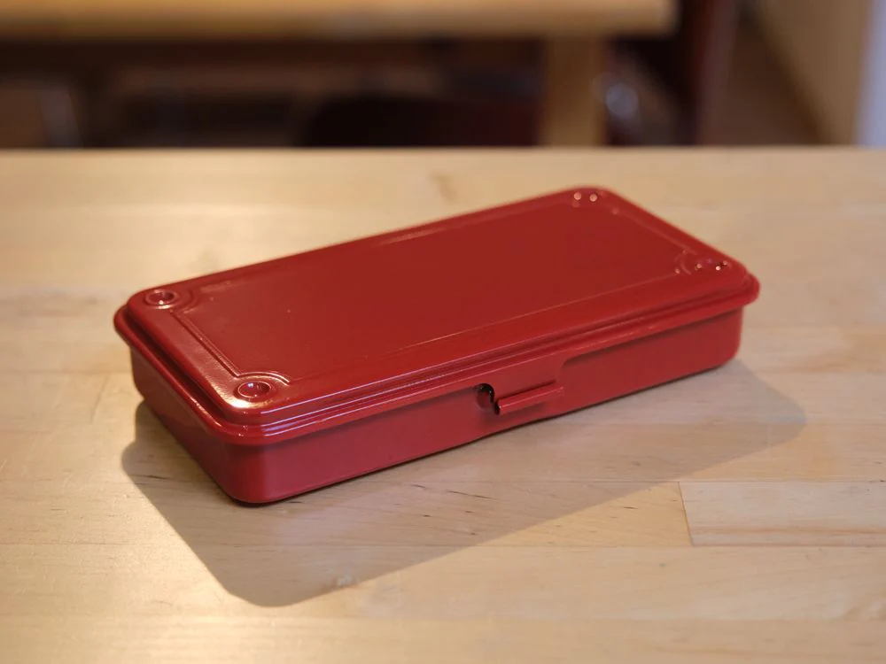 TOYO - Trunk Shape Toolbox - T-192 - Red