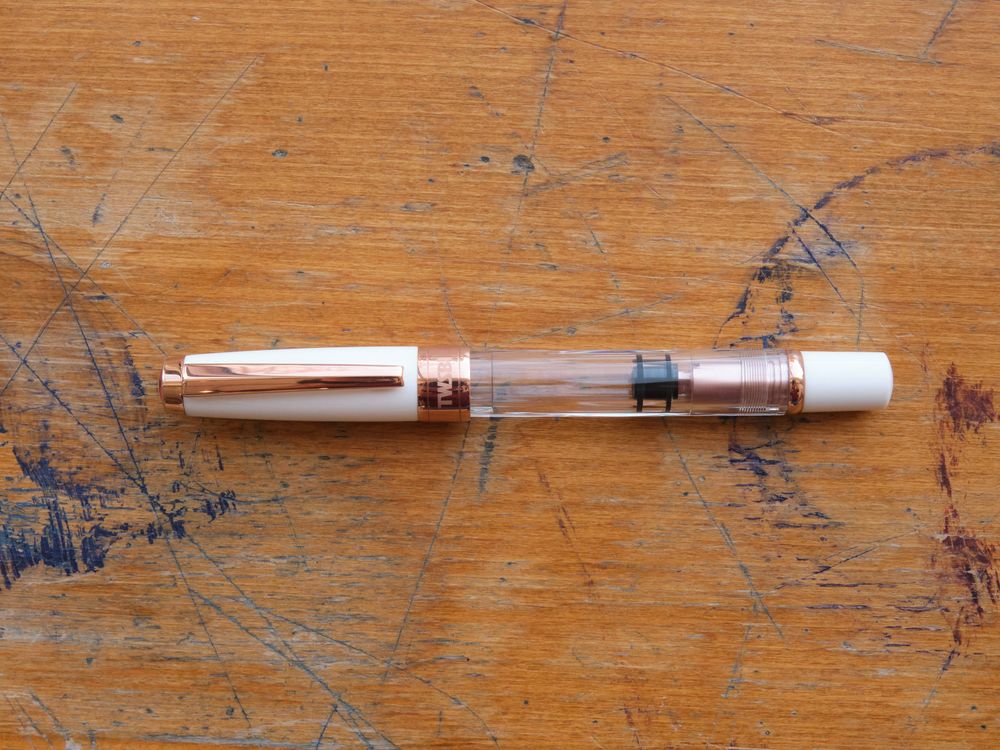 TWSBI Diamond 580 Fountain Pen - White RoseGold V2