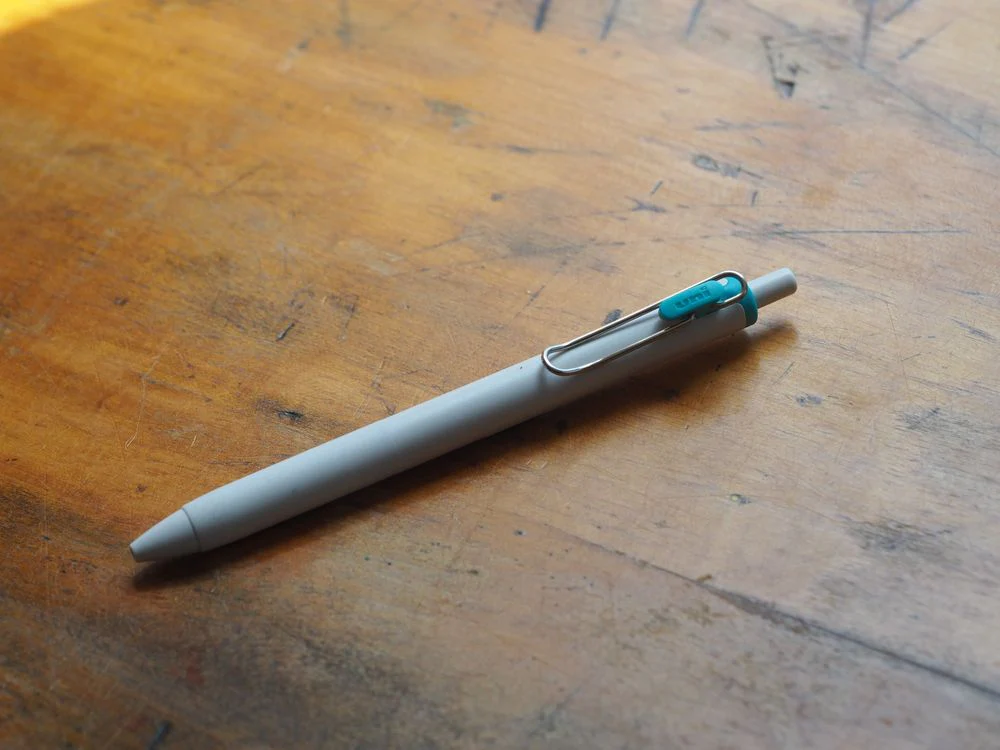 Uni-ball One City Pop Gel Pen - 0.5mm - Neon Green