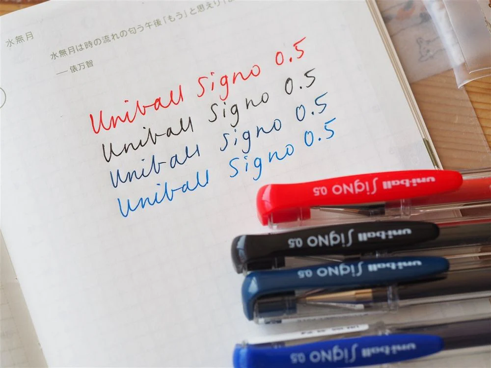 Uni-ball Signo UM-100 Gel Pen - Red - Image 2