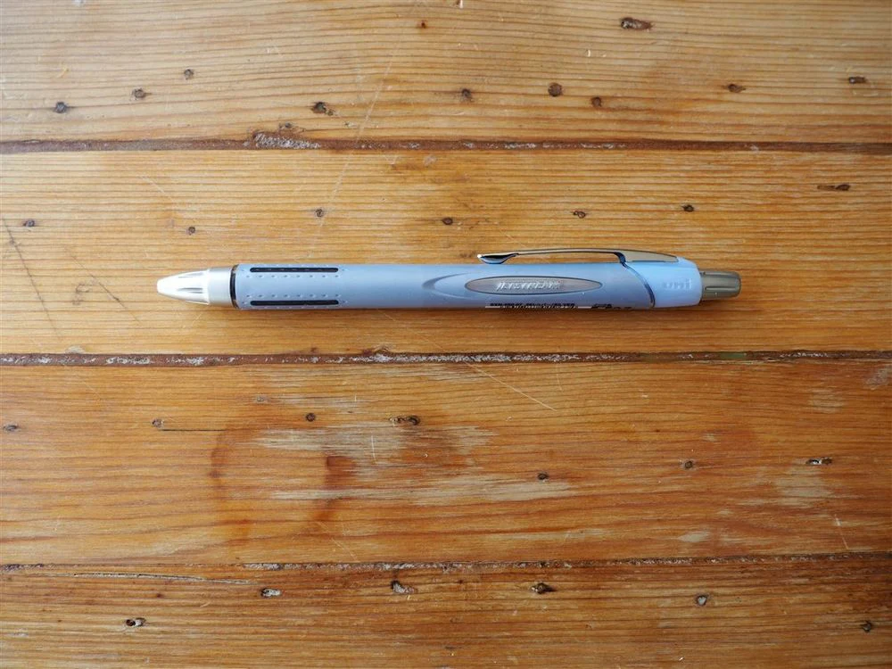 Uni Jetstream Rubber Body Ballpoint Pen - Silver