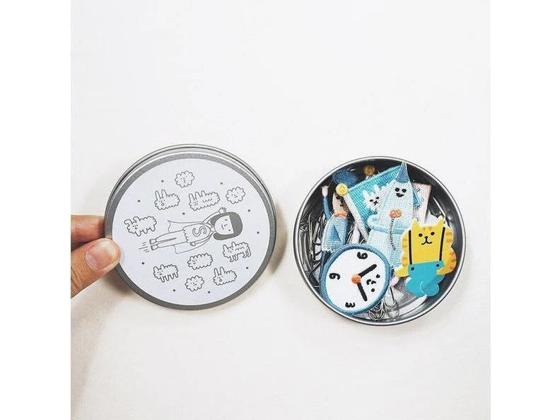 Yohand Studio - Tin Case - Dog Cloud