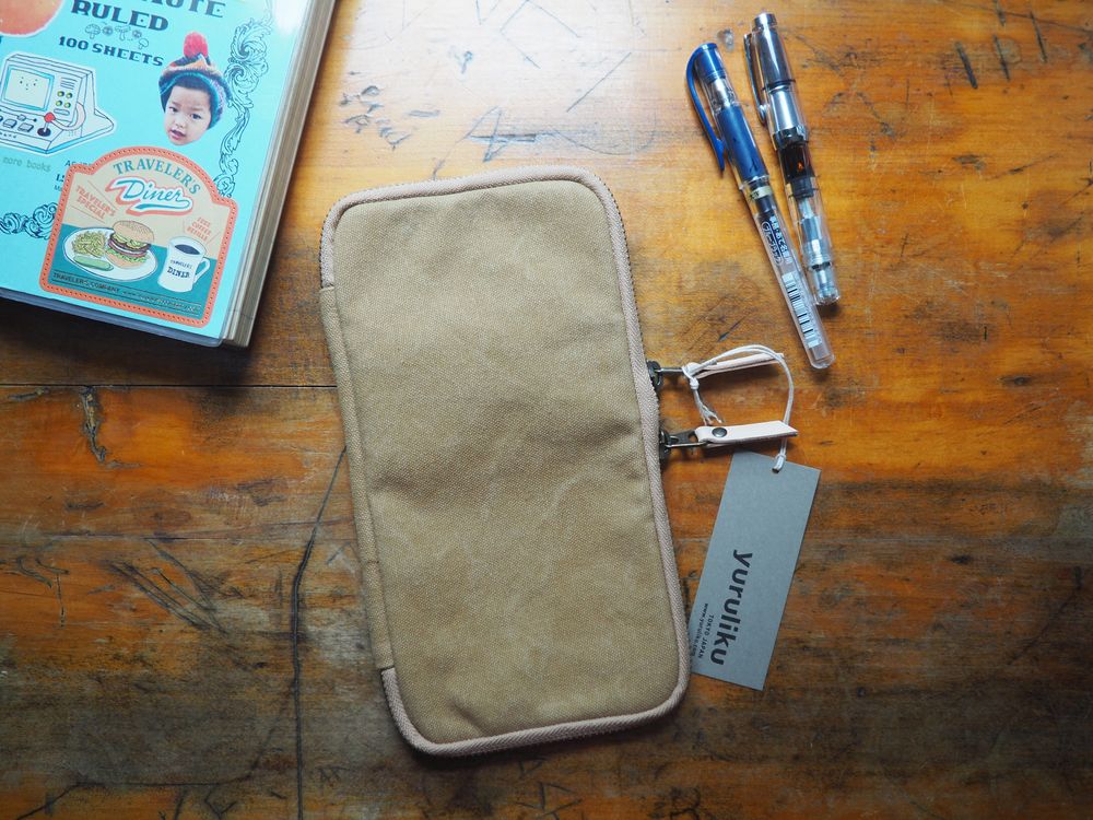 Yuruliku - FLAT tool case Pen - Beige